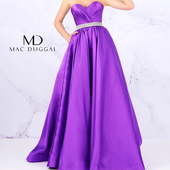 Mac Duggal 67685